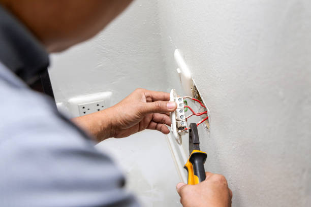 Best Electrical Contractors for Businesses  in Vaville, CA